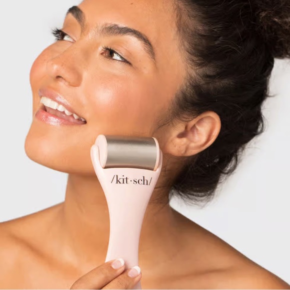 KIT·SCH · LIGHT PINK ICE ROLLER - Picture 1 of 3